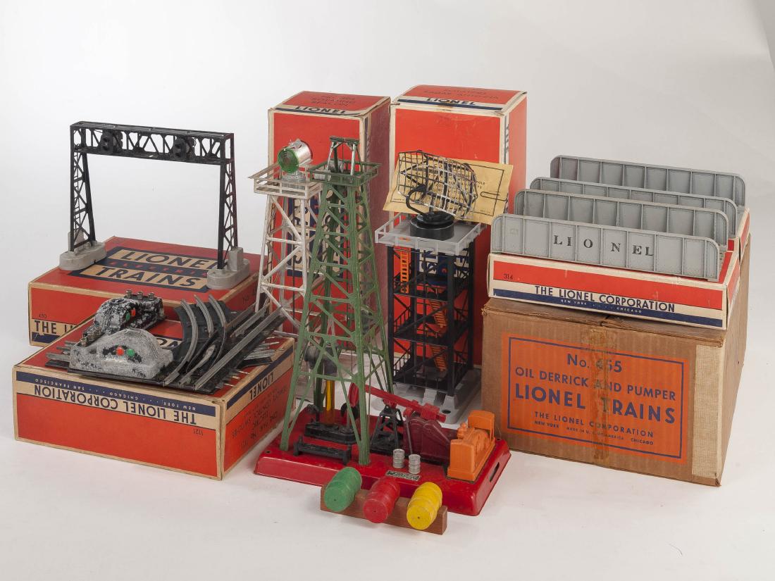 7 Lionel Accessories incl No. 394 & No. 314 in OBs (1 of 3)