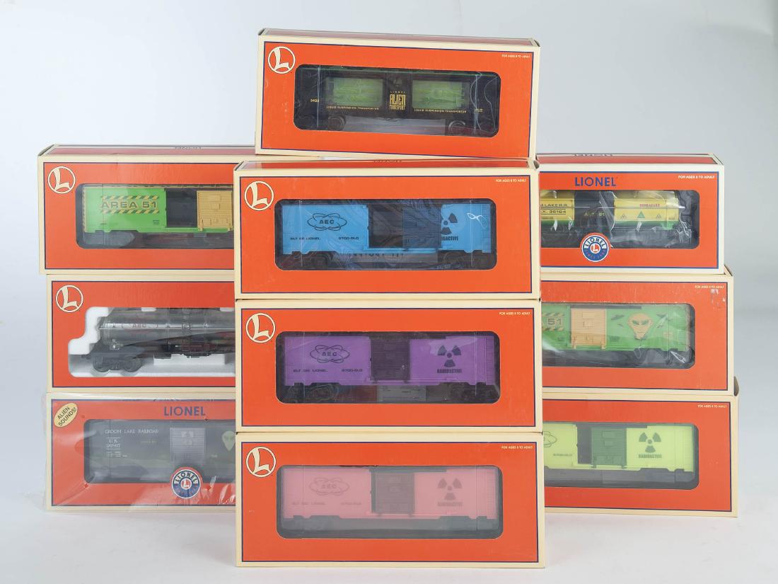 10 Lionel Alien Cars in OBs (1 of 2)