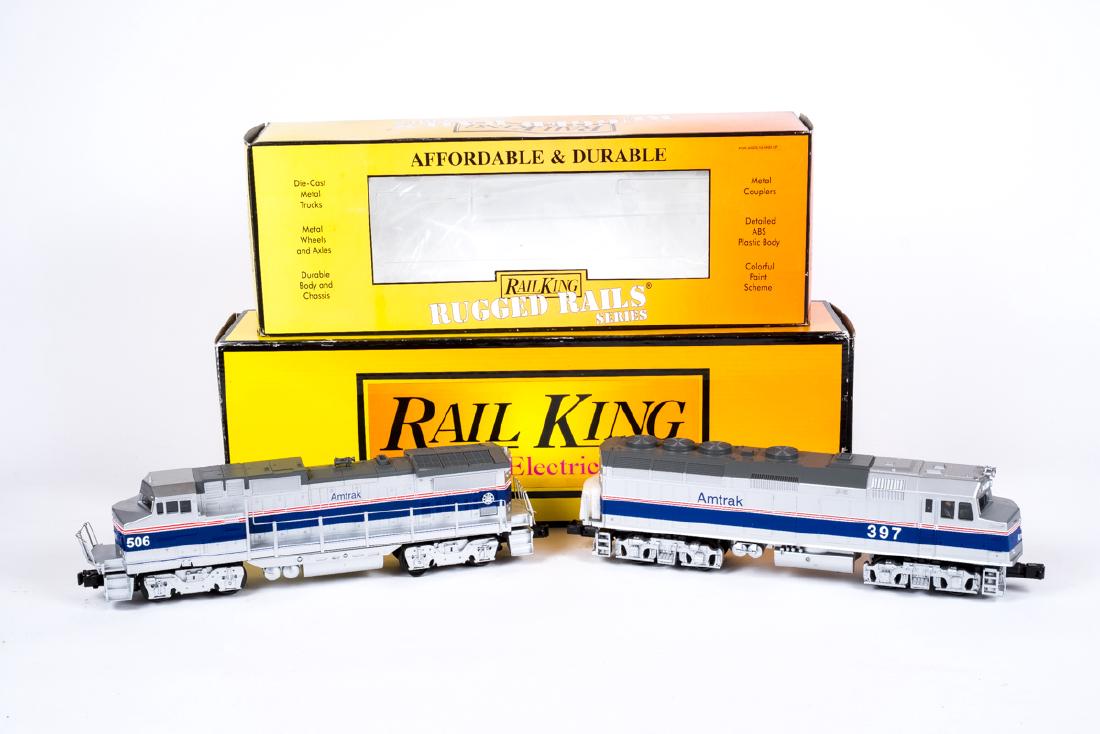 2 RailKing Amtrak Locomotives (1 of 4)