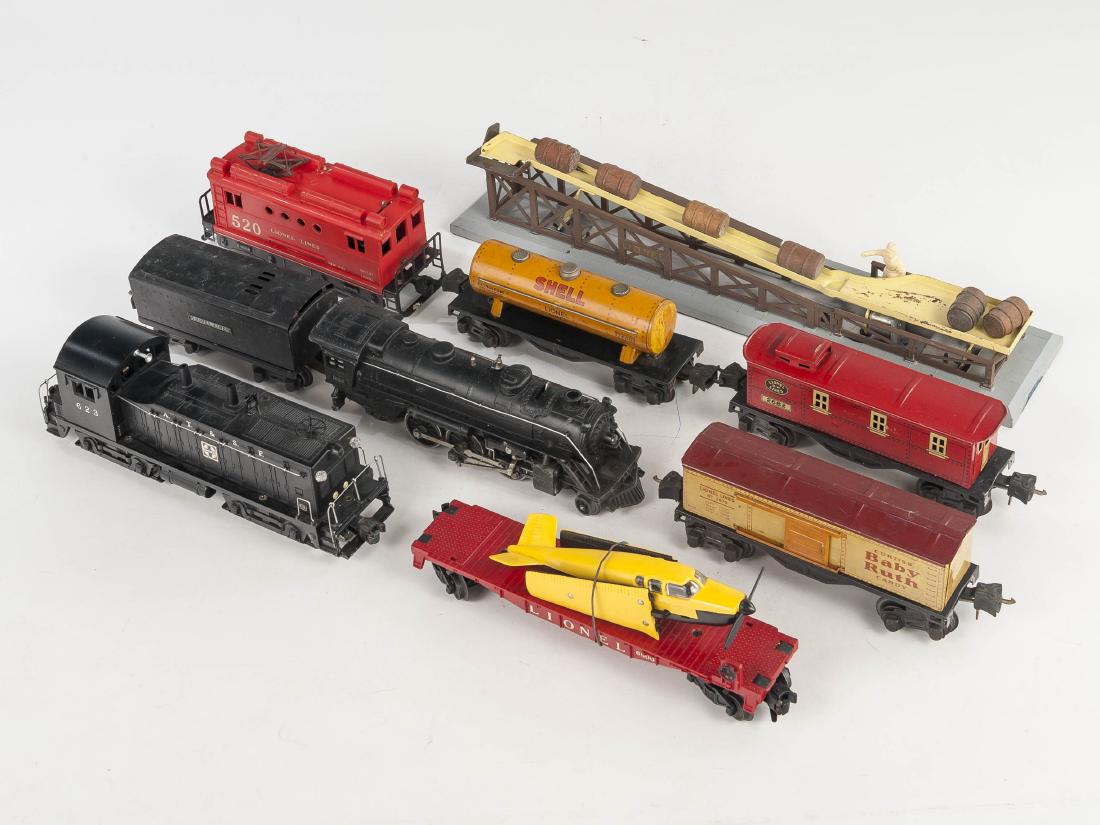 Assembled Lionel Freight Set with 1666 Locomotive (1 of 2)