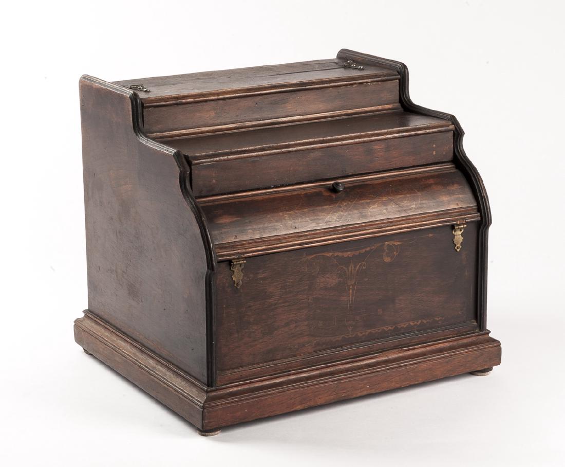 Mechanical Orguinette Co. Celestina Roller Organ (1 of 8)