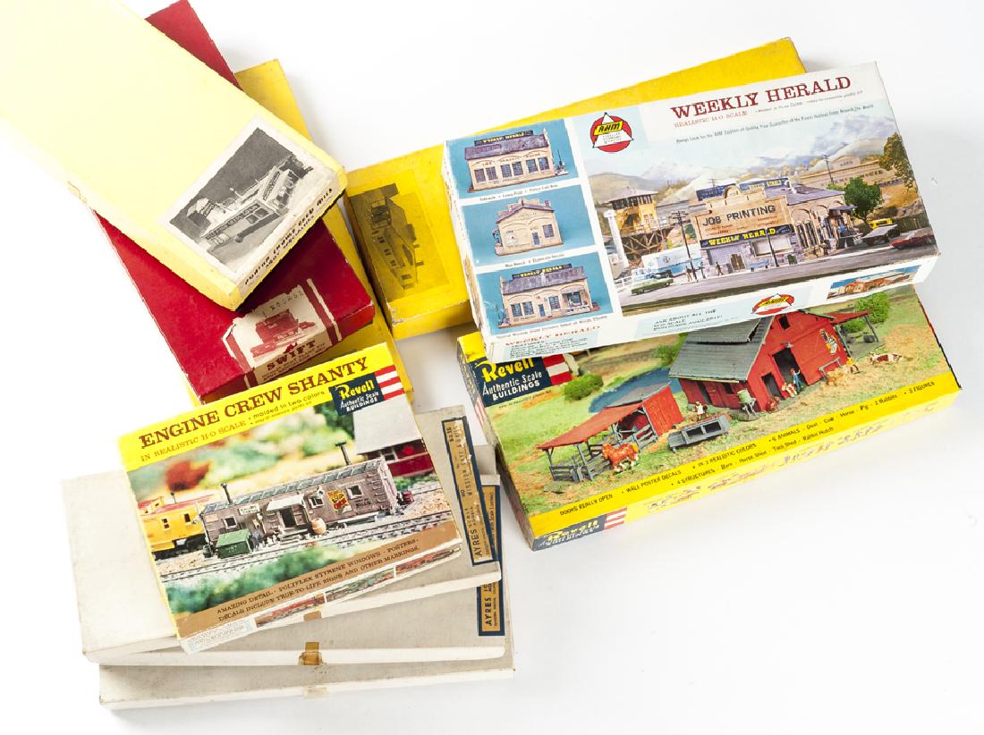 10 NOS HO Scale Building Kits incl Argy (1 of 2)