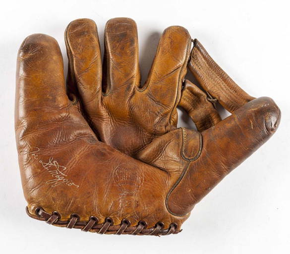 Spalding Joe Dimaggio Split Finger Baseball Glove