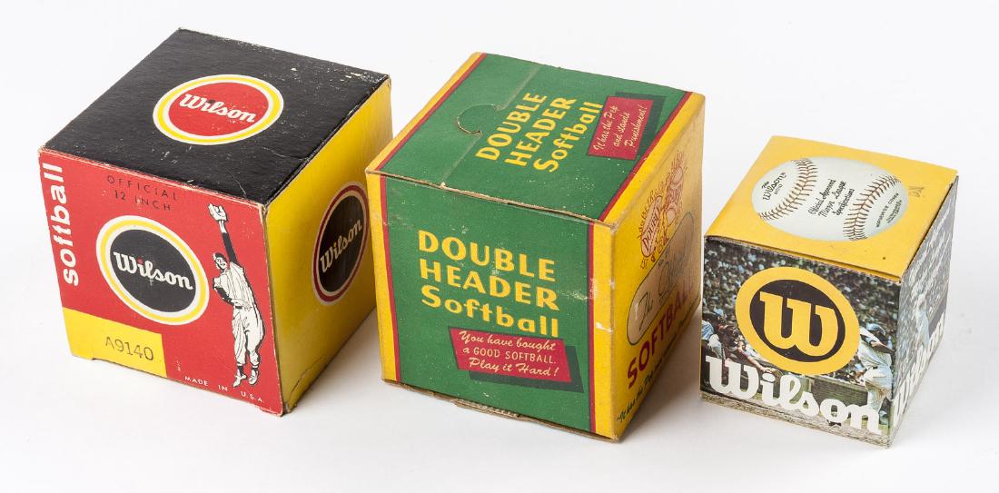 2 Vintage Softballs & Baseball NIB incl Wilson (1 of 6)