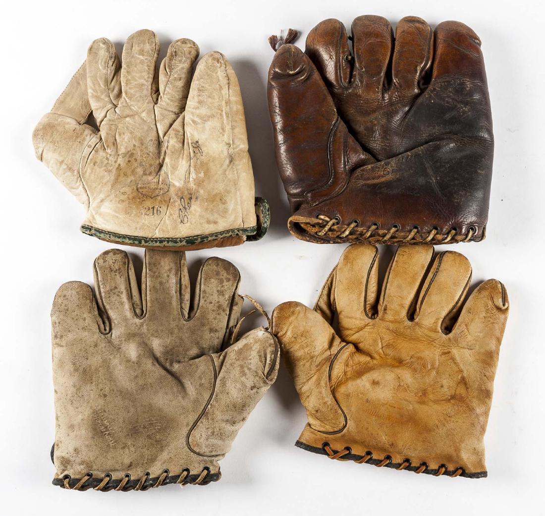 4 Vintage Baseball Gloves Incl Thos E Wilson & Co. (1 of 11)