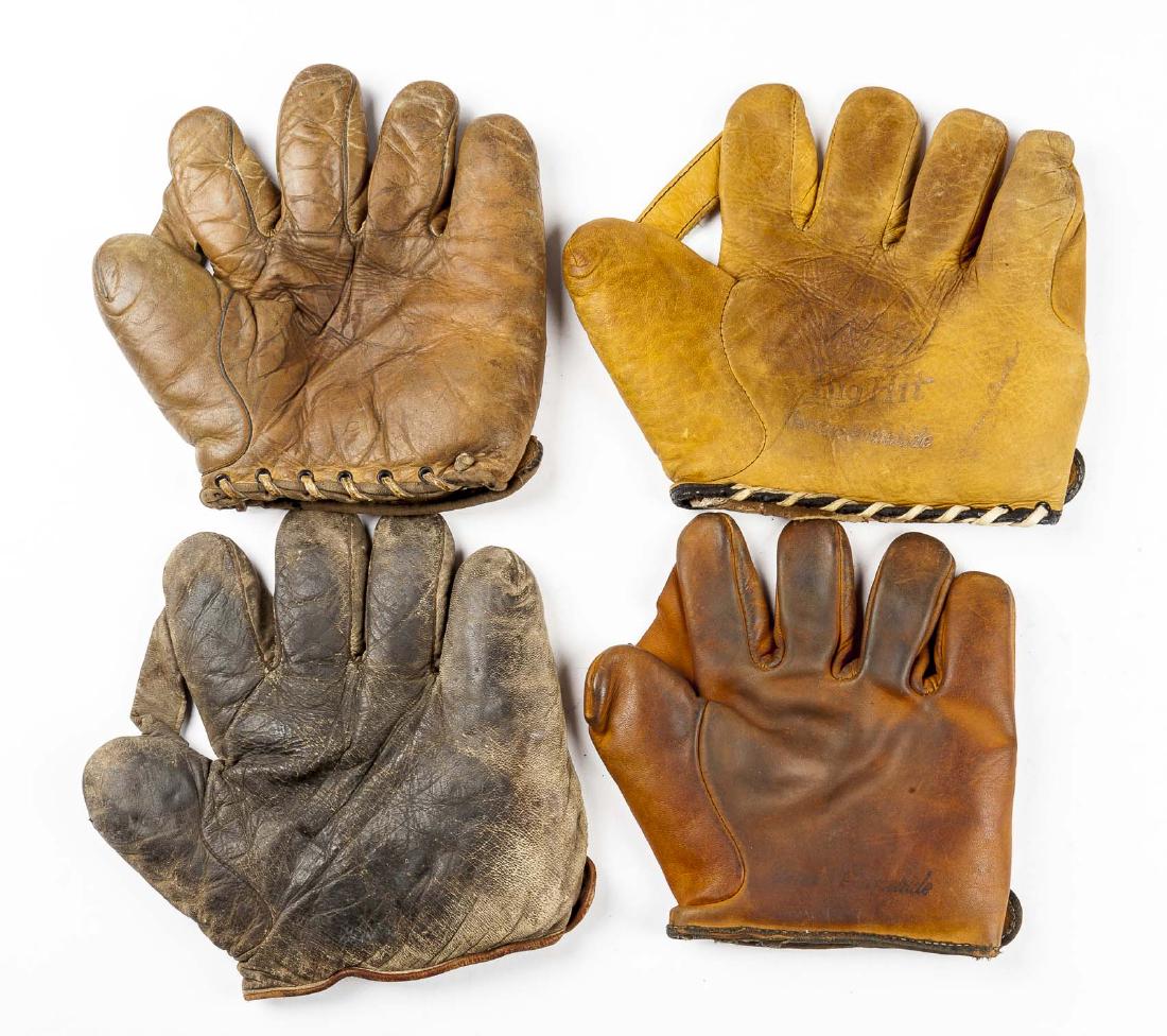 4 1910s & 1920s Web Gloves incl Jimmy Outlaw (1 of 6)