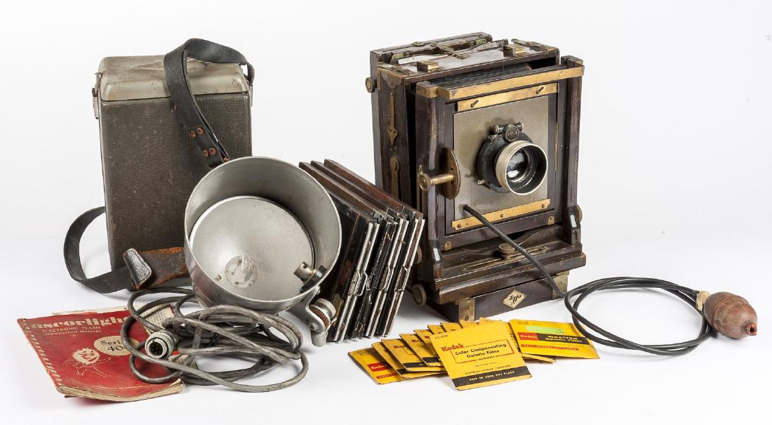 Agfa Ansco Accordion Box Camera Outfit in Cases (1 of 10)