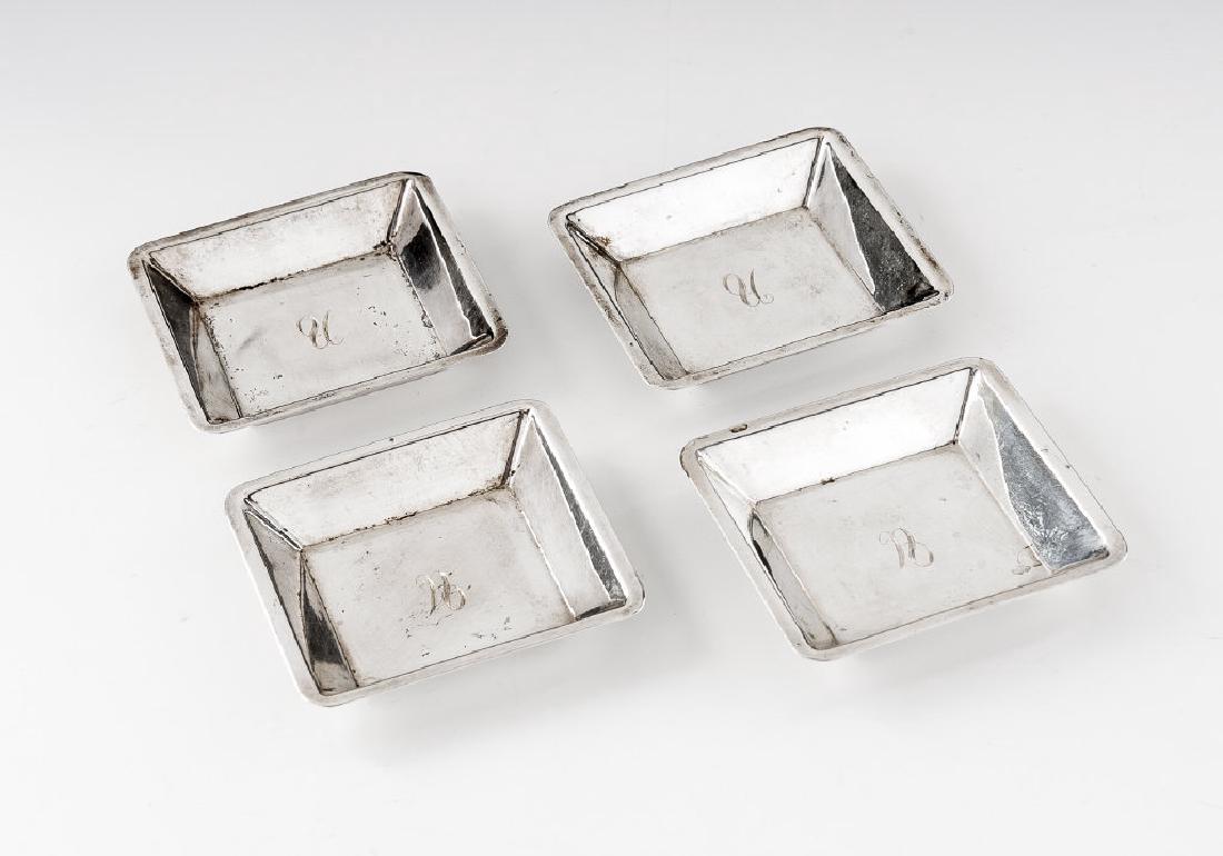 4 Individual Dishes (1 of 4)