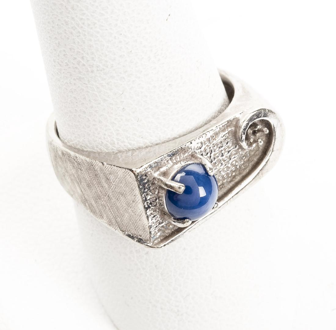 10K Star Sapphire Ring (1 of 2)