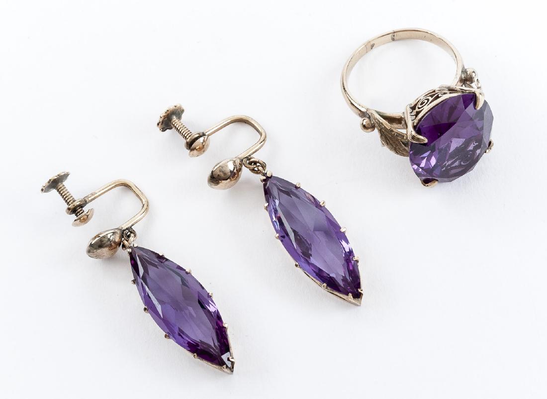 18K Ring & Earrings (1 of 4)