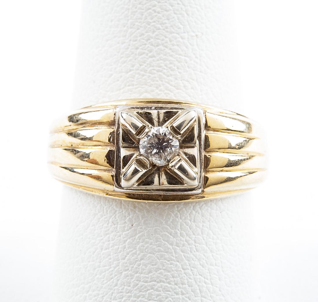Man's 14K .17 Carat Diamond Ring (1 of 2)