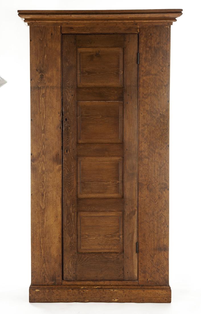 Pine Cupboard (1 of 10)