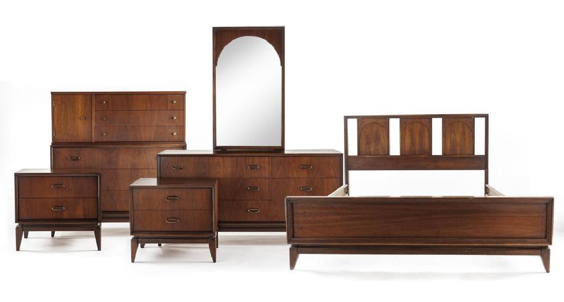5 Piece Mid Century Bedroom Suite (1 of 1)