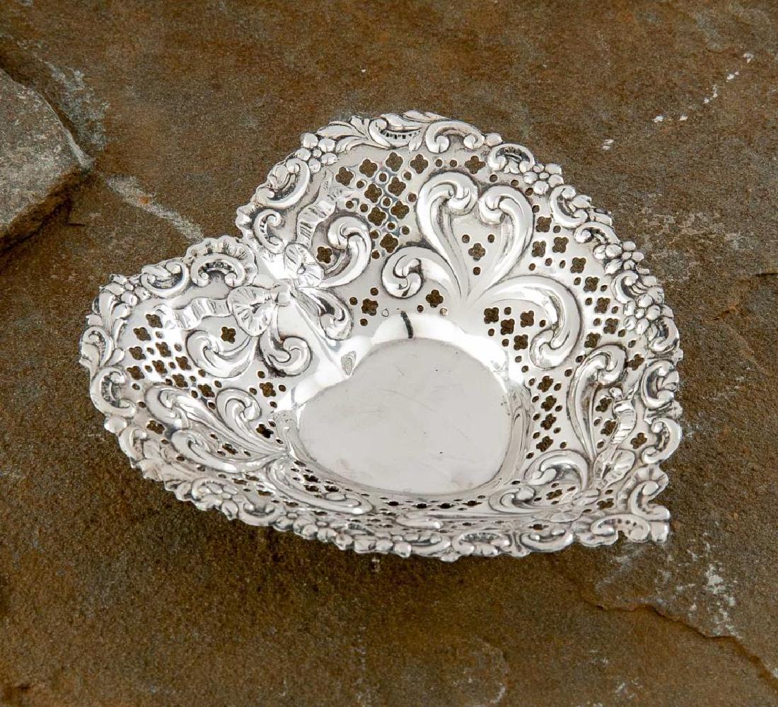 Gorham Sterling Heart Dish (1 of 2)