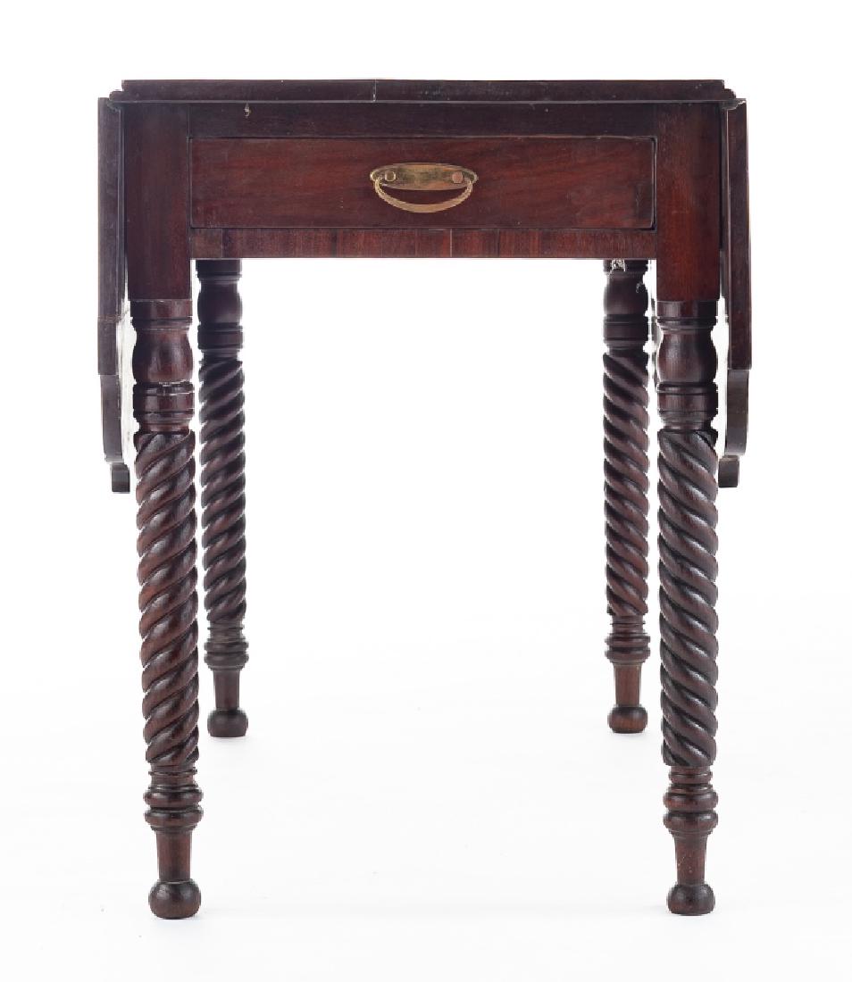 Baltimore Sheraton Drop Leaf Table (1 of 6)