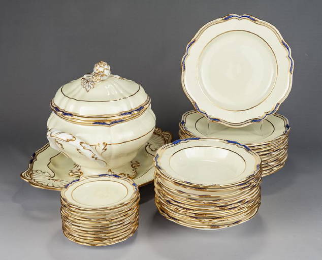 37 Pcs Copeland's Spode Sutherland China