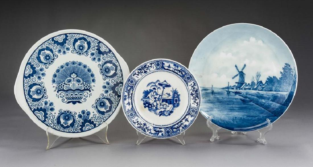 3 Pcs Delft Blue & White Pottery Incl Cake Plate (1 of 5)