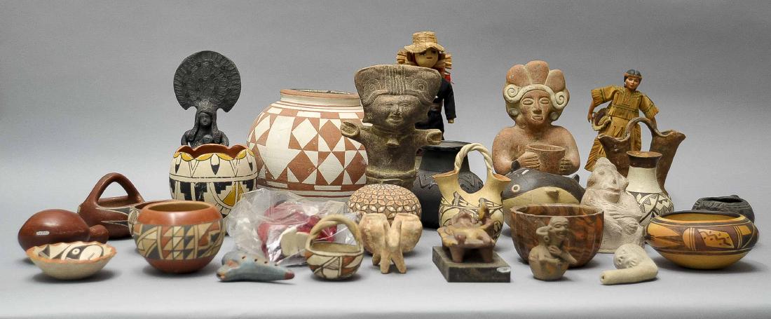 29 Pcs Modern Native American Pottery and Dolls (1 of 1)
