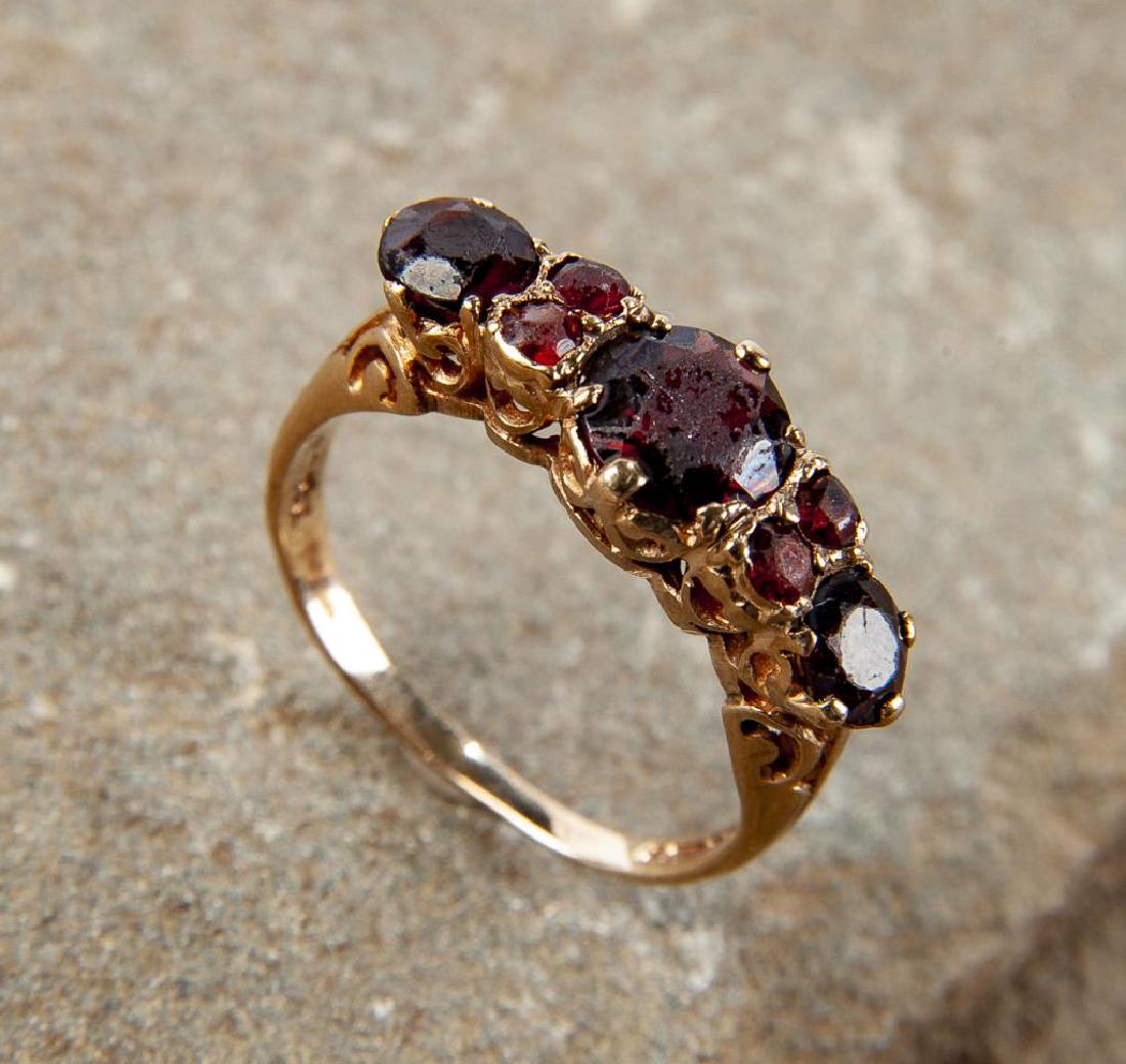 Antique 9K Garnet Ring (1 of 2)