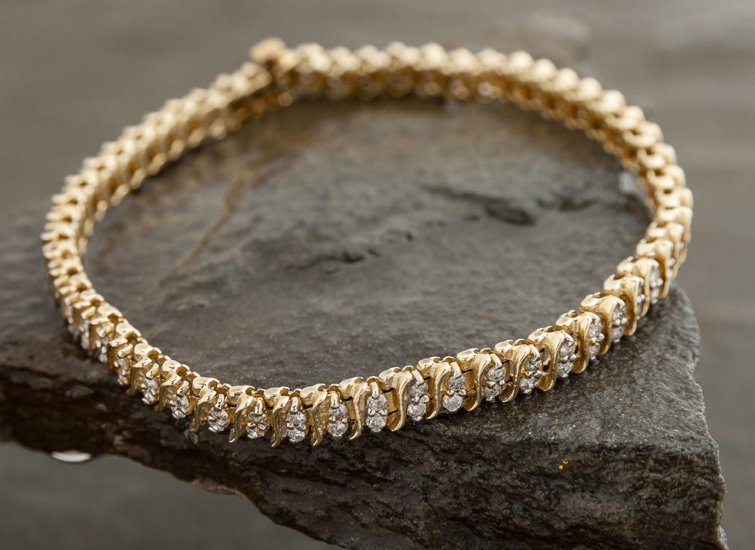 14K 2.25 CTW Diamond Tennis Bracelet (1 of 2)