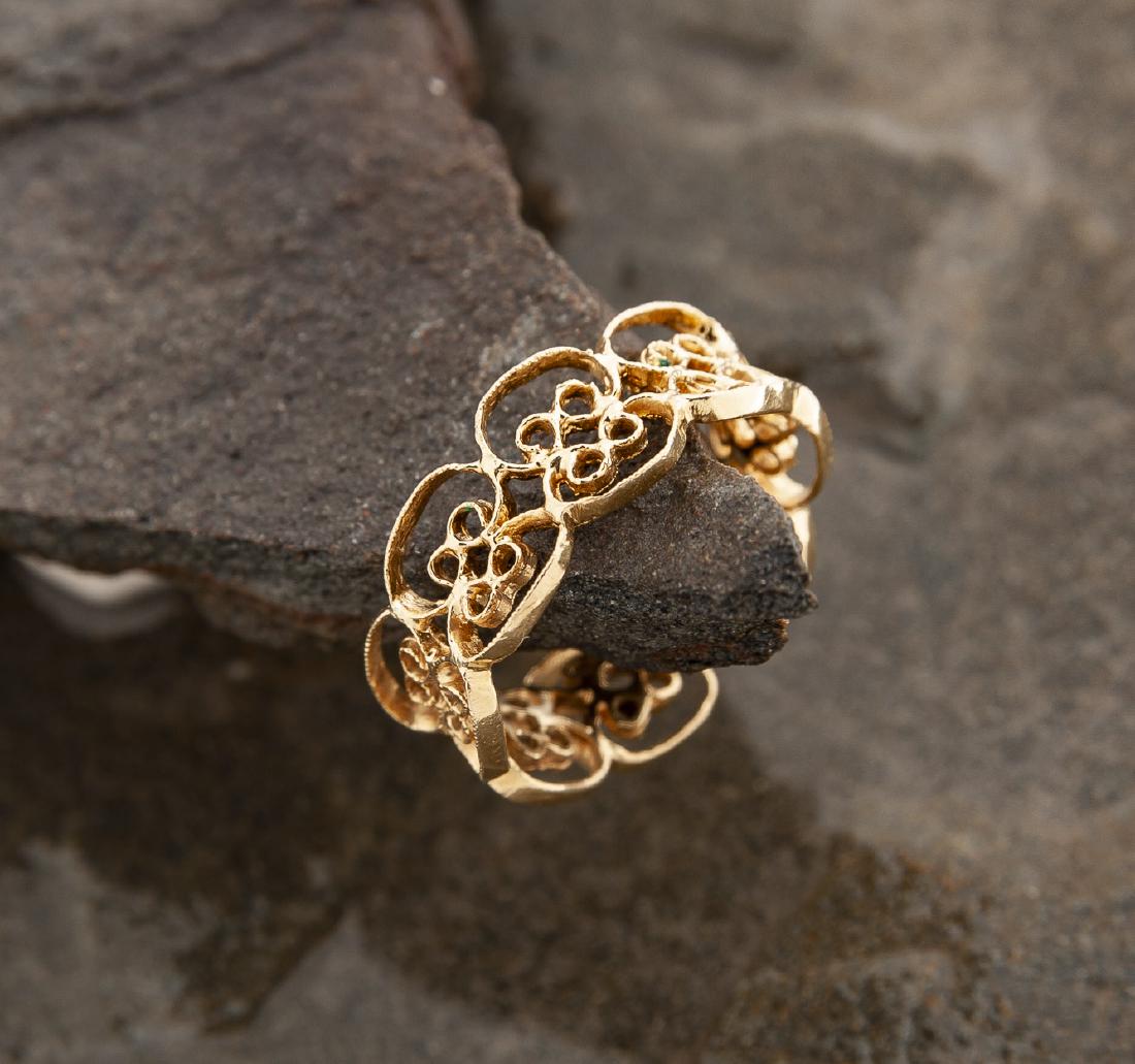 18K Filigree Band Ring (1 of 2)