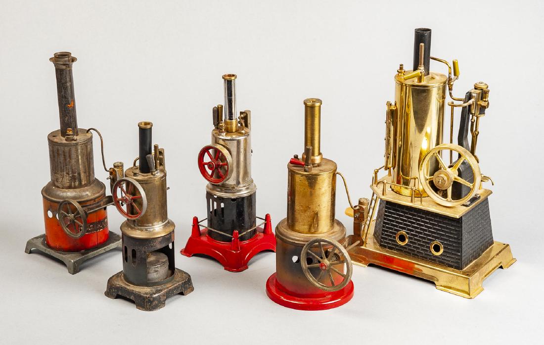 5 Upright Steam Engine Toys Incl Weeden & Wilesco (1 of 5)