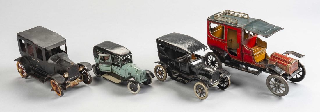 4 Vintage Tin Litho Wind Up Automobiles (1 of 5)