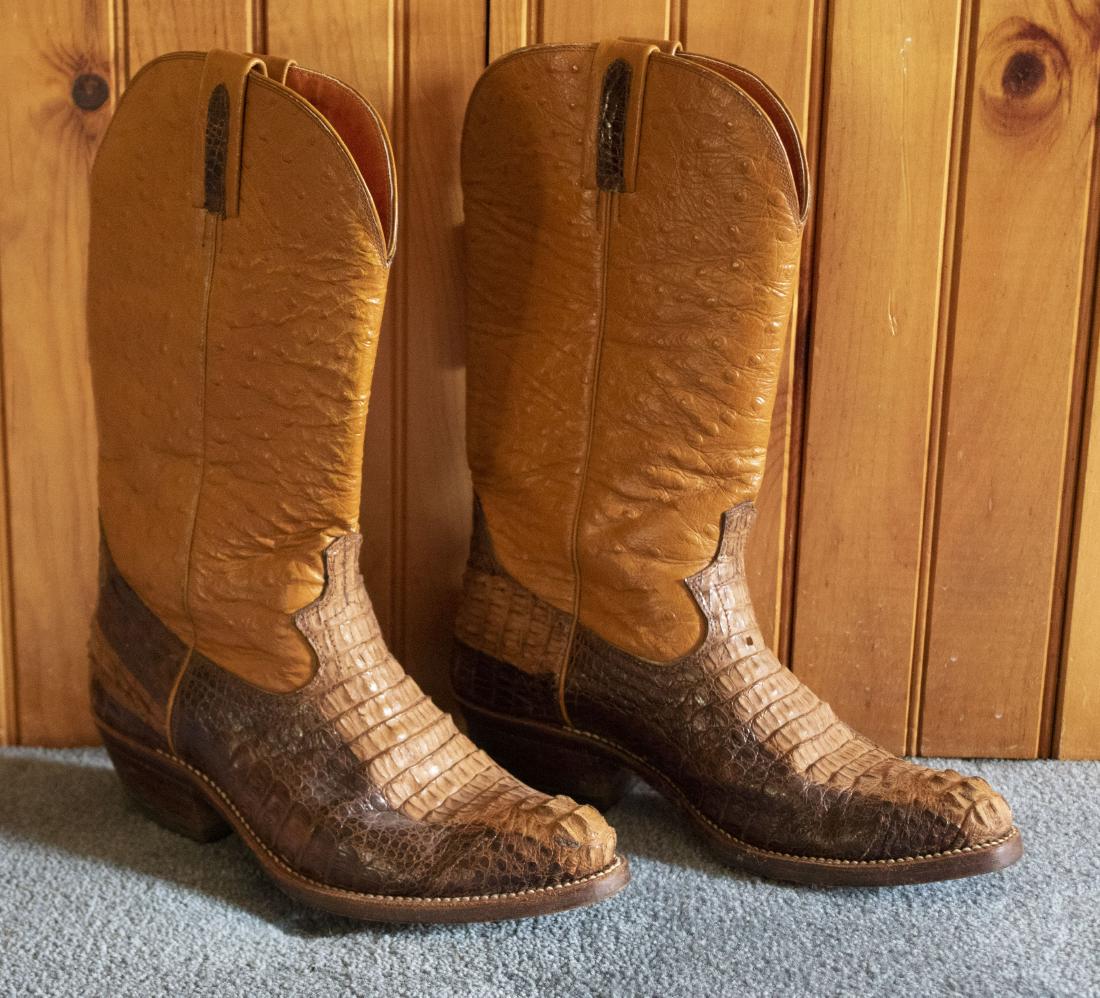 Cowboy Boots: DESCRIPTION: Chaophya cowboy boots. MEASUREMENTS: Size 8-1/2 D.
