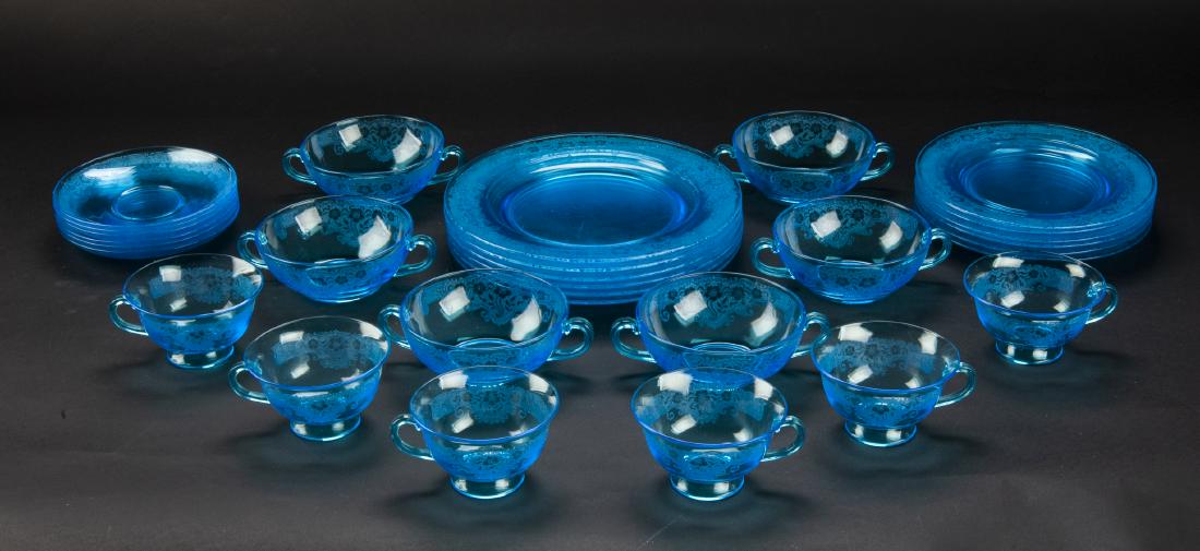 30 Pcs Fostoria Vesper Blue Dinnerware: DESCRIPTION: Thirty pieces Fostoria dinnerware in the Vesper Blue pattern. Includes six 9-1/2" dinner plate, six 7-5/8" luncheon plates, six 2" soup bowls, six 5-3/4" saucers, ad six 2-1/4" teacups. M