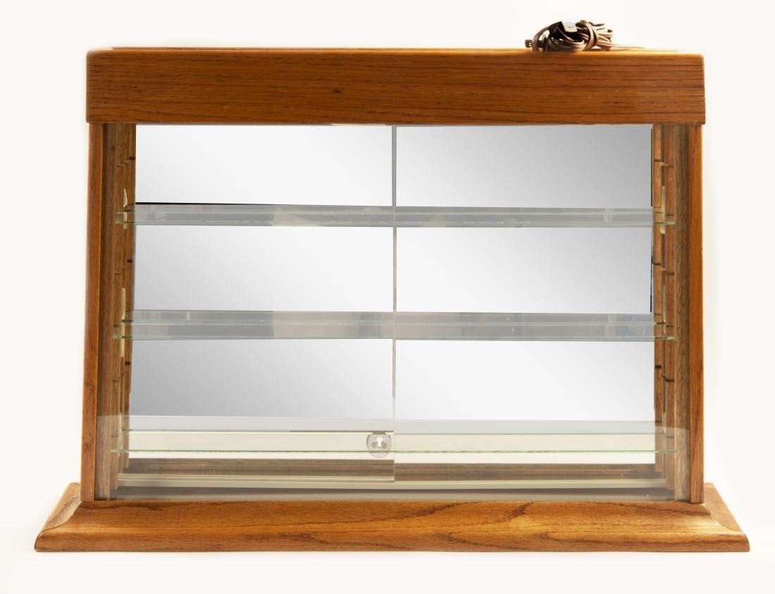 Counter Top Display Cabinet (1 of 4)