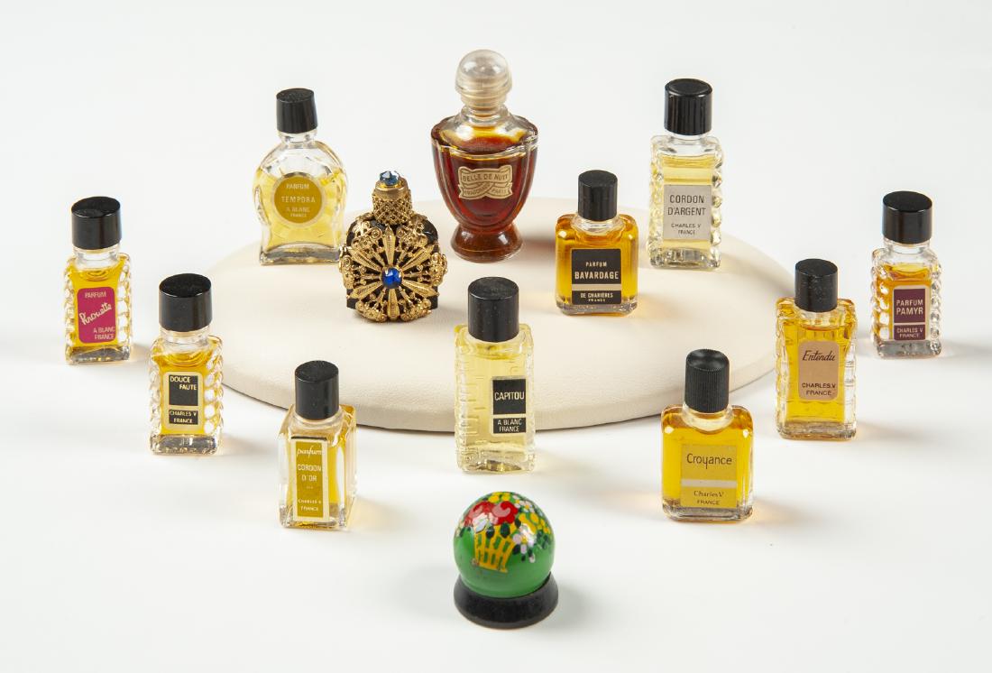 13 Perfume Miniatures (1 of 4)