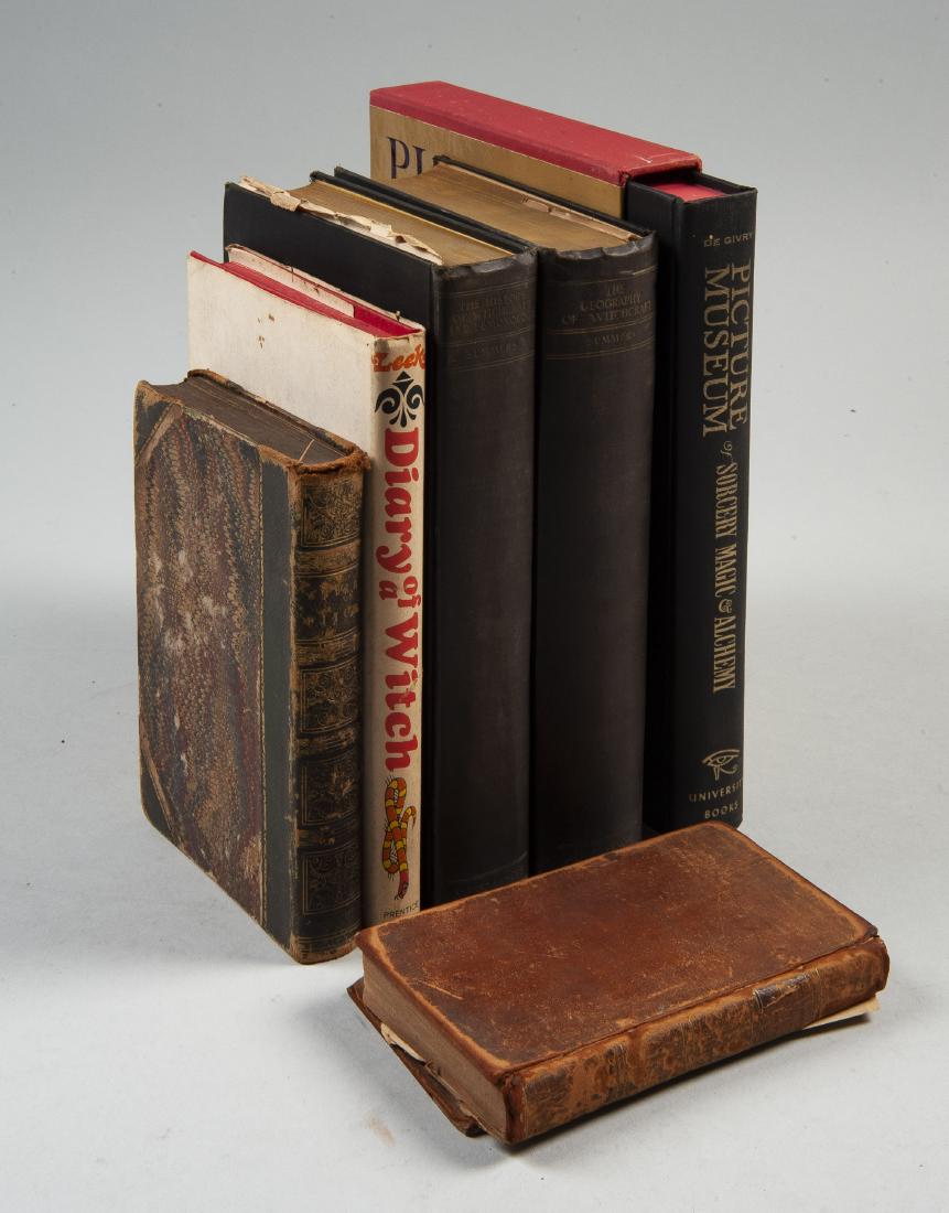 6 Books on Witchcraft and Magic: DESCRIPTION: 1) "An Essay on Demonology, Ghosts and Apparitions, and Popular Superstitions. Also, an Account of the Witchcraft Delusion at Salem, in 1692." James Thatcher. Carter and Hendee, 1837. Det