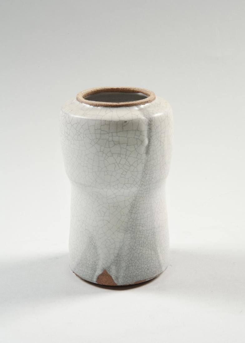 Ceramic Vase in Style of Warren Mackenzie: DESCRIPTION: Ceramic vase with crackle glaze and exposed ceramic attributed to Warren Mackenzie. No signature. Comes with flyer to an Invitational Ceramics Exhibition workshop with Warren Mackenzie. M