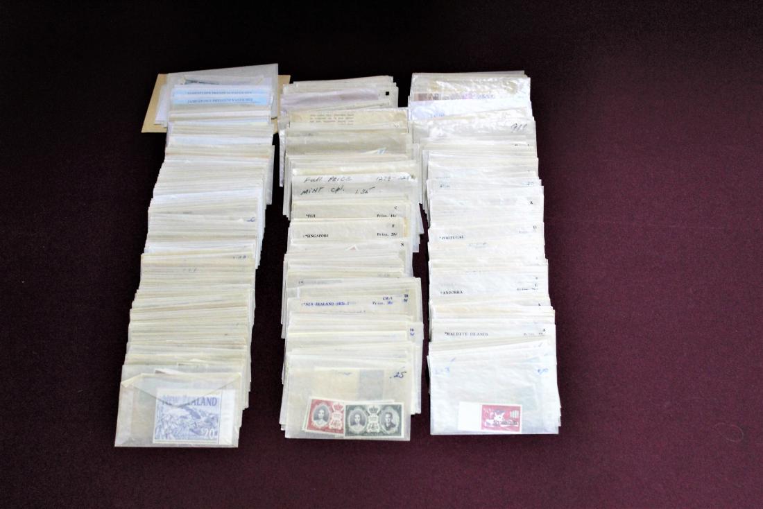 759 Pcs Stamp Lot (1 of 4)