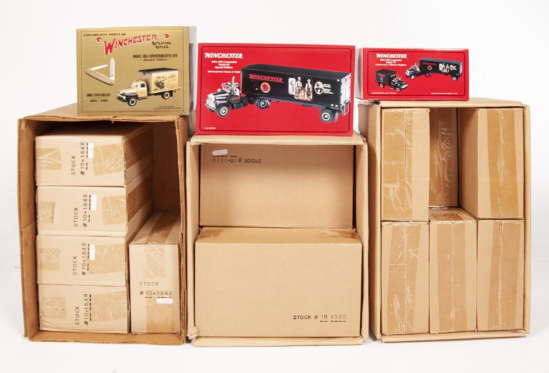 24 First Gear 1/34 Scale Models in OBs: DESCRIPTION: Twenty-four First Gear 1/34 scale model vehicles in original boxes and shipping cartons. Includes six 1960 Model B-61 Mack tractor and trailer #18-1320 1894-1994 Centennial Model 94 Speci
