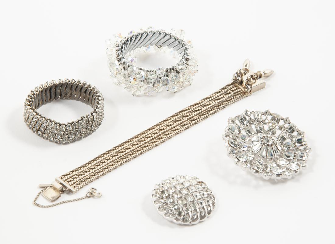 5 Pcs Costume Jewelry (1 of 3)