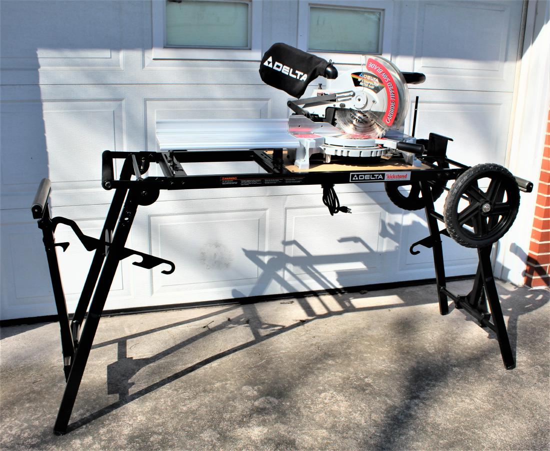 Delta 10 inch motorized bench saw deals