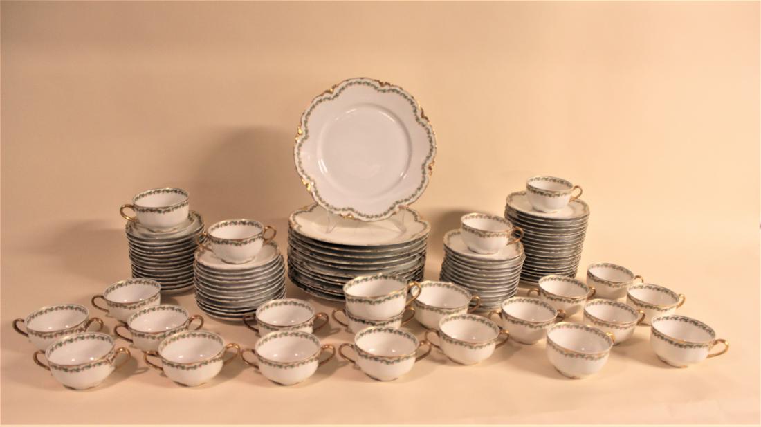 94 Pcs "Clover Leaf" by Haviland & Co Limoges (1 of 1)