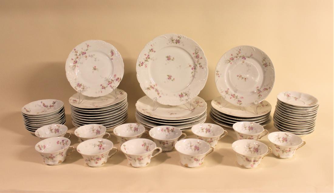 59 Pcs Haviland Limoges China (1 of 3)