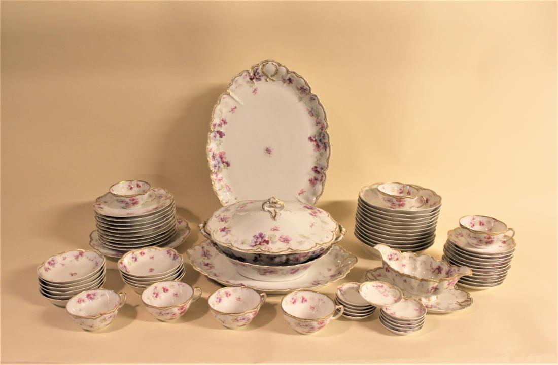 68 Pcs Haviland Limoges France Dinnerware (1 of 3)