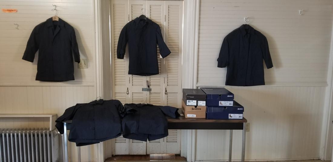 10 Apparel & Shoe Items (1 of 1)