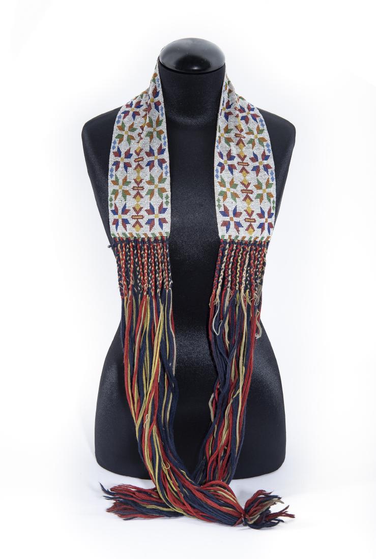 Chippewa Beaded Sash with Stars (1 of 4)