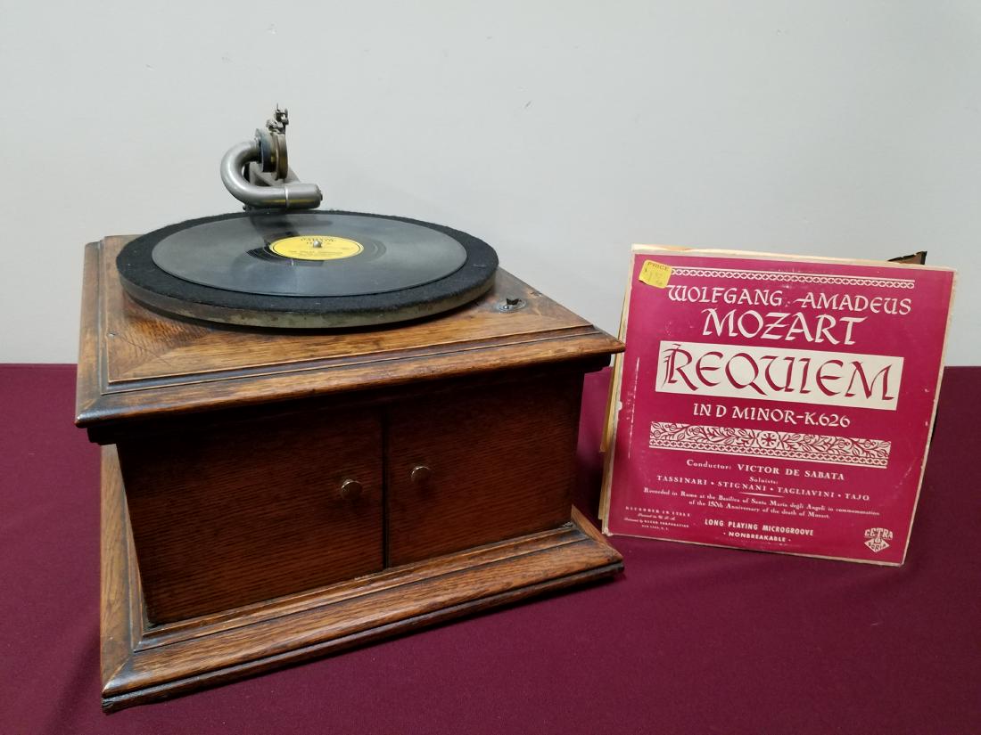Victor Talking Machine with Records: Includes 10 records. 20 wide with crack x 19" deep x 13-1/2" high.