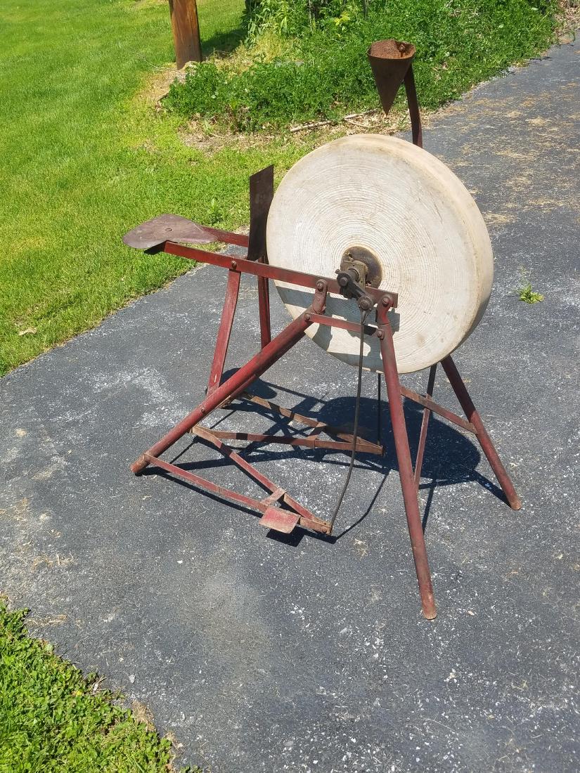 Norka Stone Grinder (1 of 2)