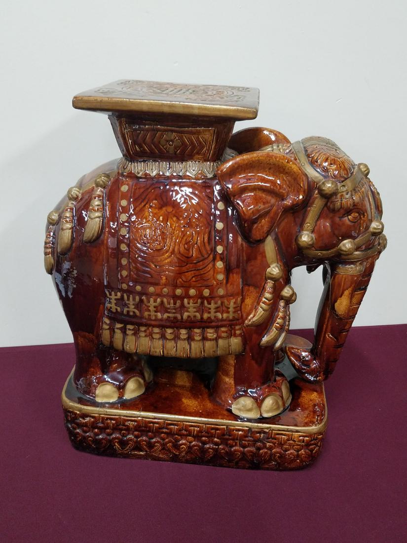 Elephant Plant Stand (1 of 2)