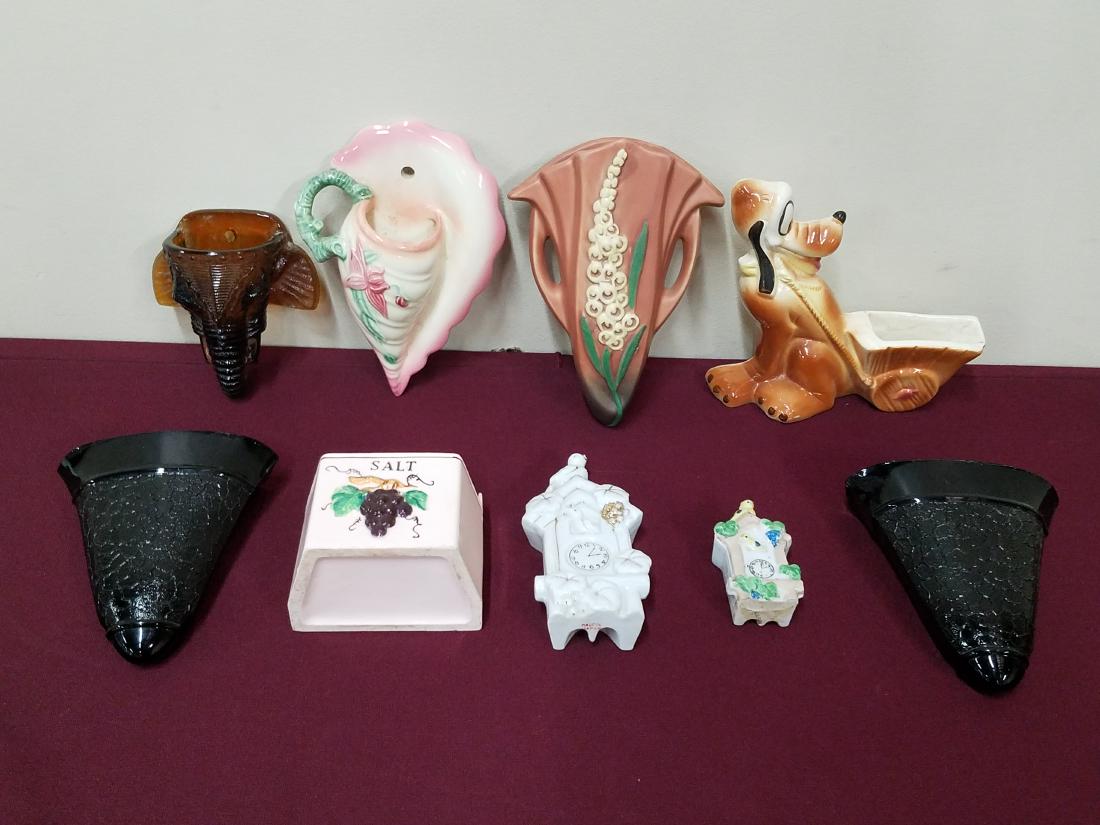 9 Wall Pockets incl. Roseville and Disney (1 of 2)