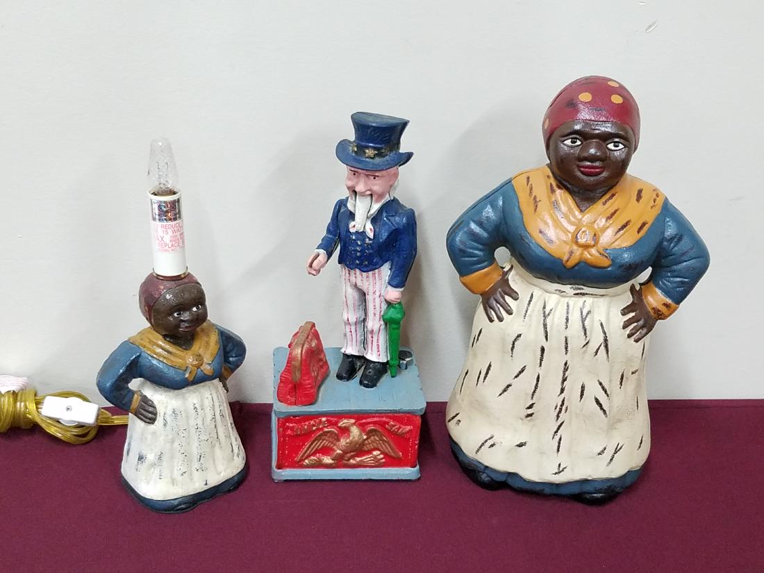 3 Pcs Cast Figures incl. Lamp and Banks (1 of 1)
