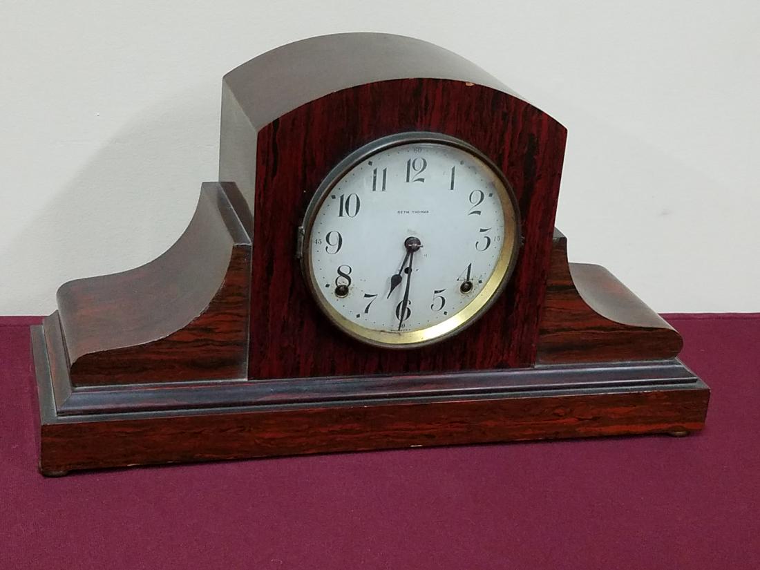 Seth Thomas Mantle Clock (1 of 2)