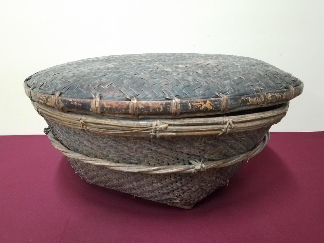 Large Covered Basket (1 of 2)