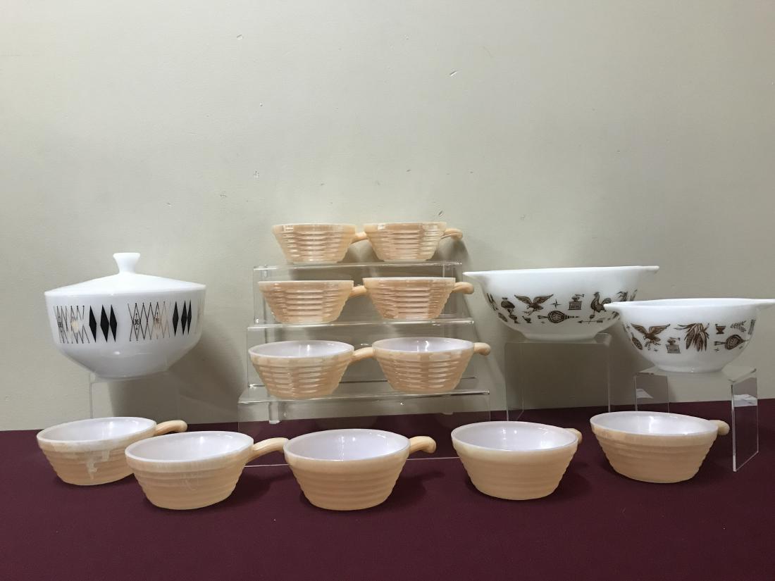 14 Pcs Fire King and Pyrex (1 of 3)